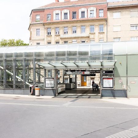 Studio Vienna Central Station Экстерьер фото